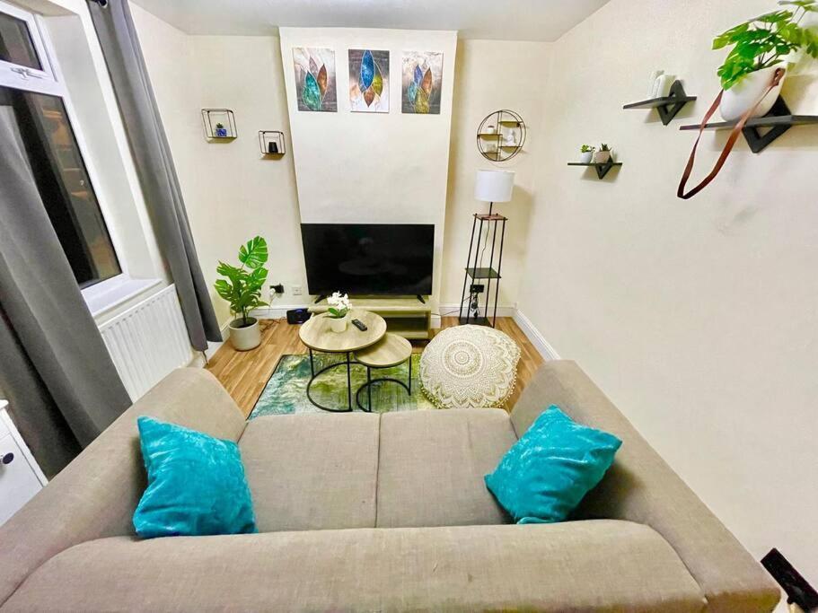 Apartamento Charter House With Good Wifi Chatham  Exterior foto