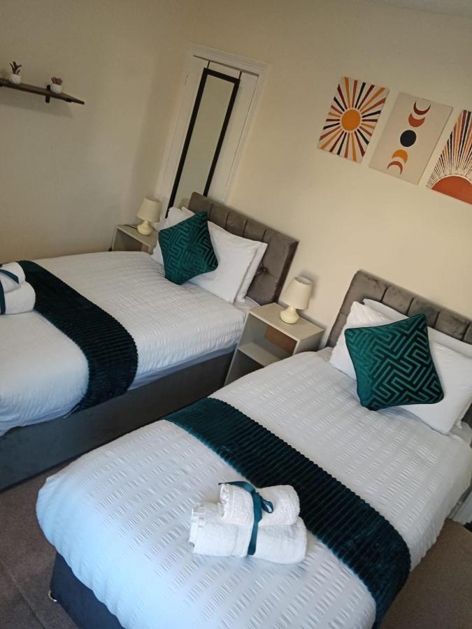 Apartamento Charter House With Good Wifi Chatham  Exterior foto
